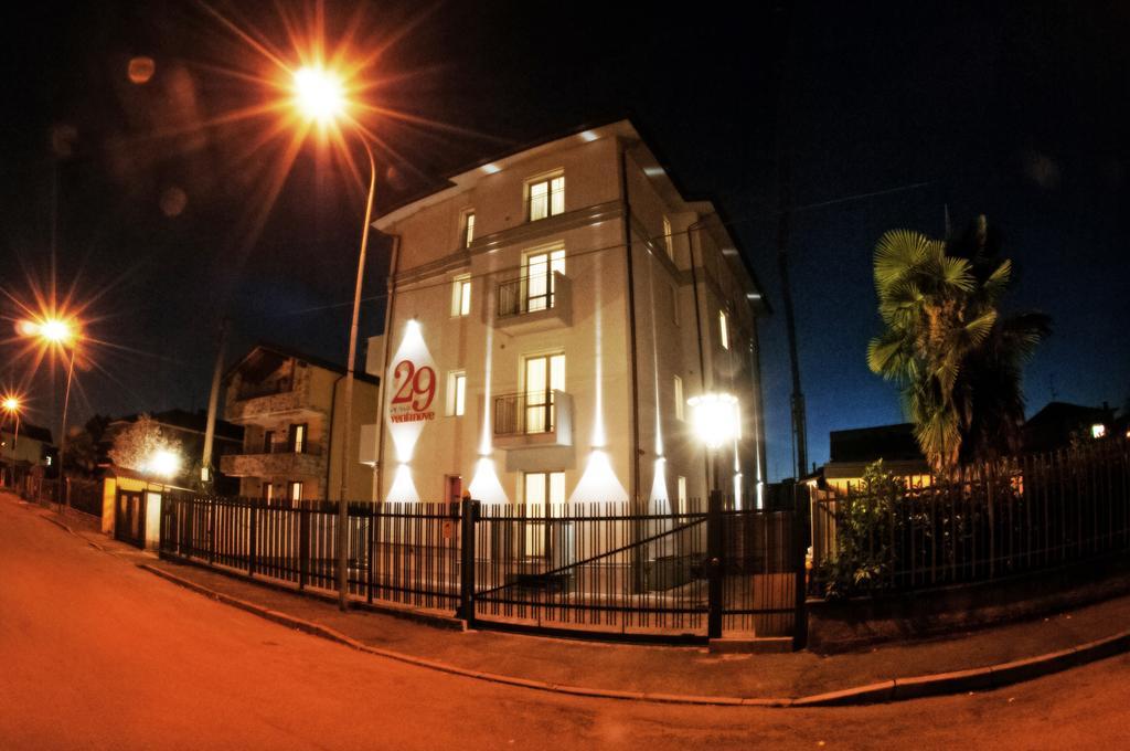 29 Cav Apartments Bollate Ngoại thất bức ảnh